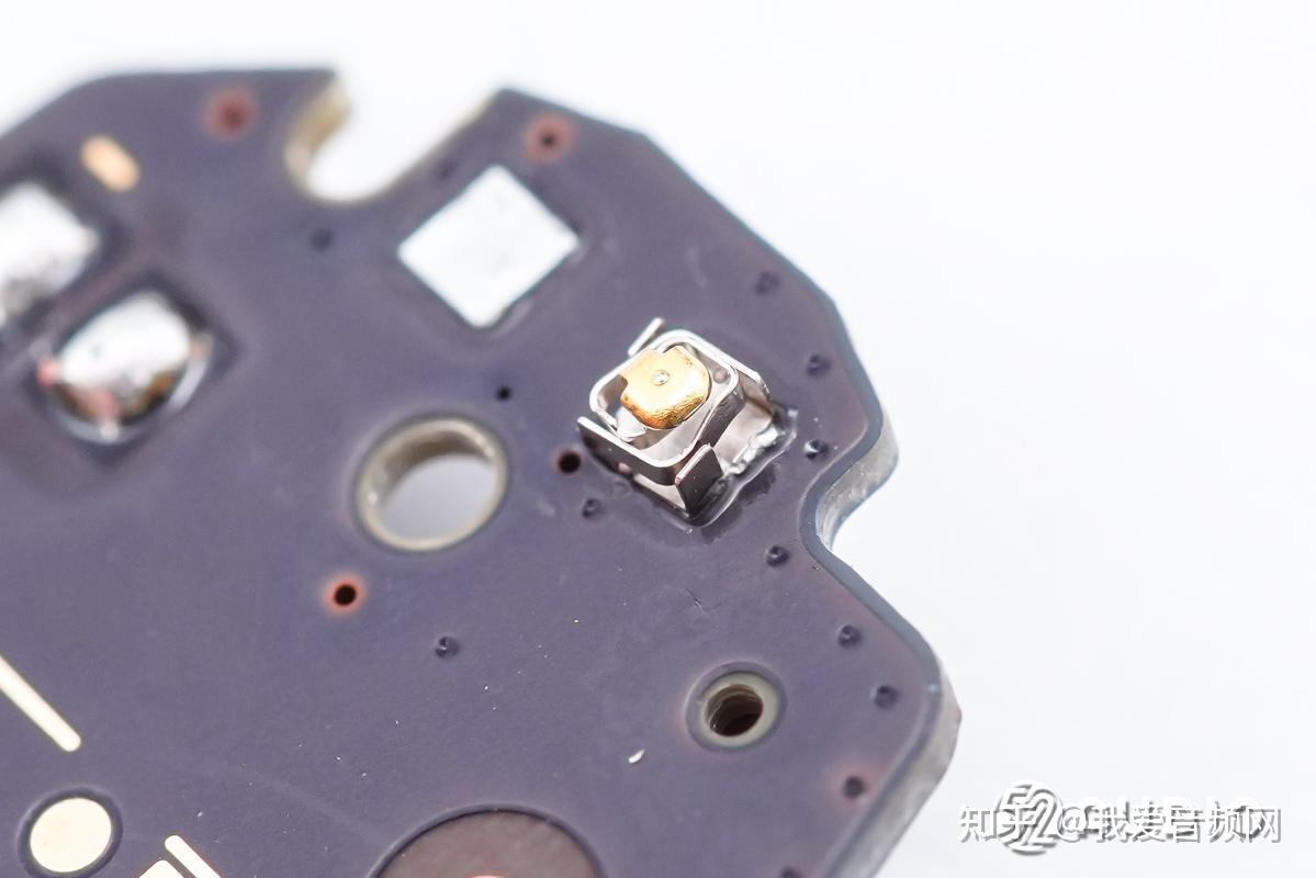 小米手环7拆解,升级192×490分辨率,观感细腻流畅,新增息屏显示  第45张 小米手环7拆解,升级192×490分辨率,观感细腻流畅,新增息屏显示  第45张