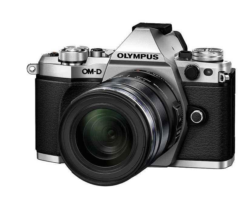 学生如何选购一台不太贵但是好用的单反呢?