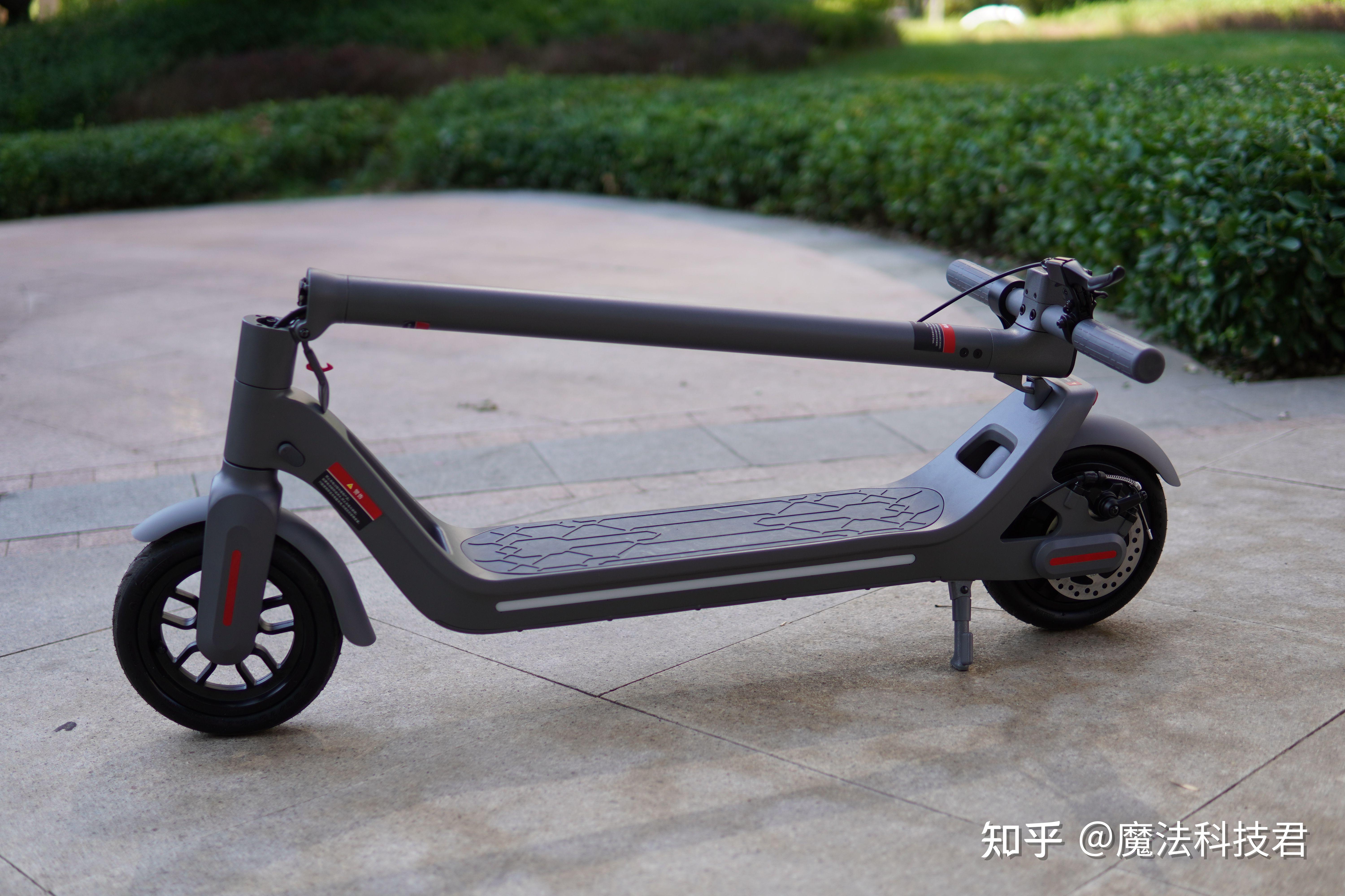 智慧出行,短途代步好帮手,华为智选 乐骑电动滑板车简评