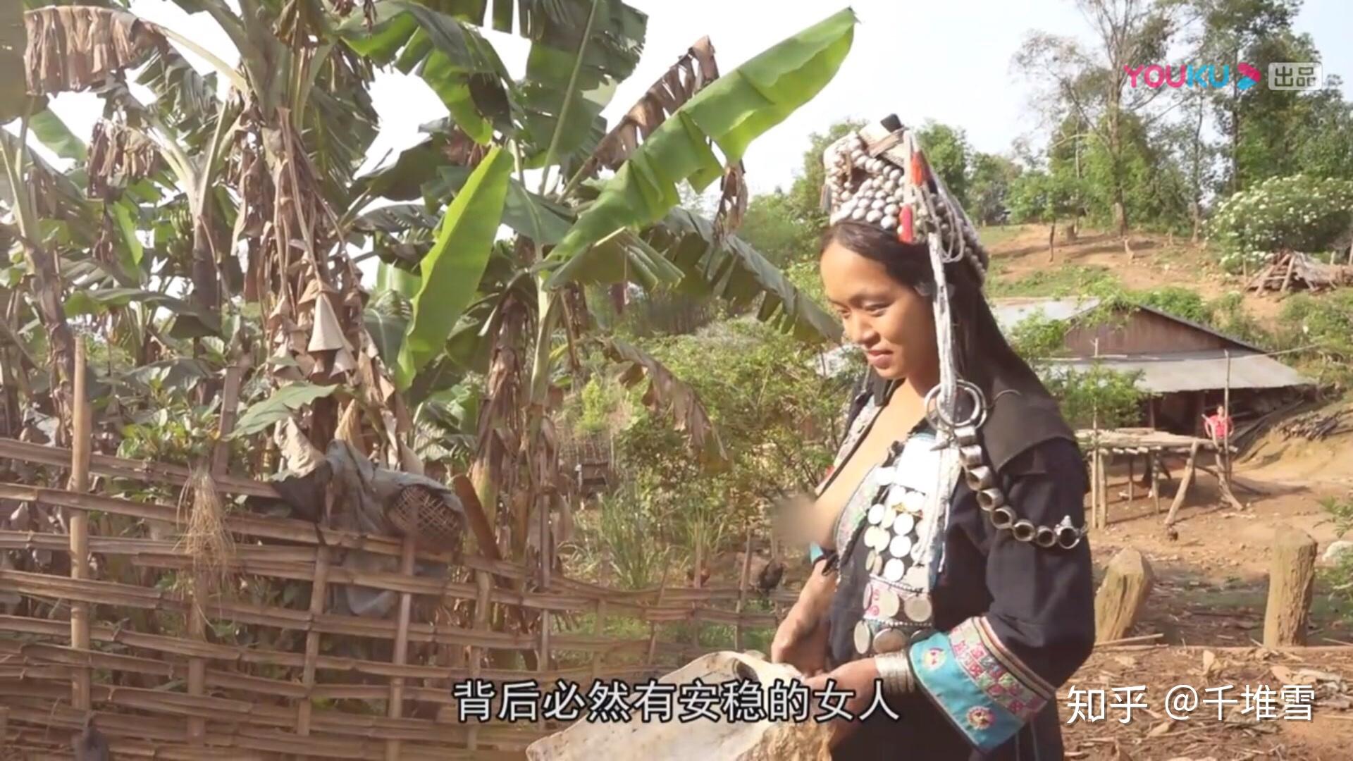 老挝阿卡族妇女图片