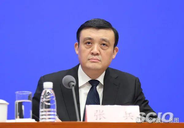 张兵从同济大学城市规划与设计博士到自然资源部国土空间规划局局长