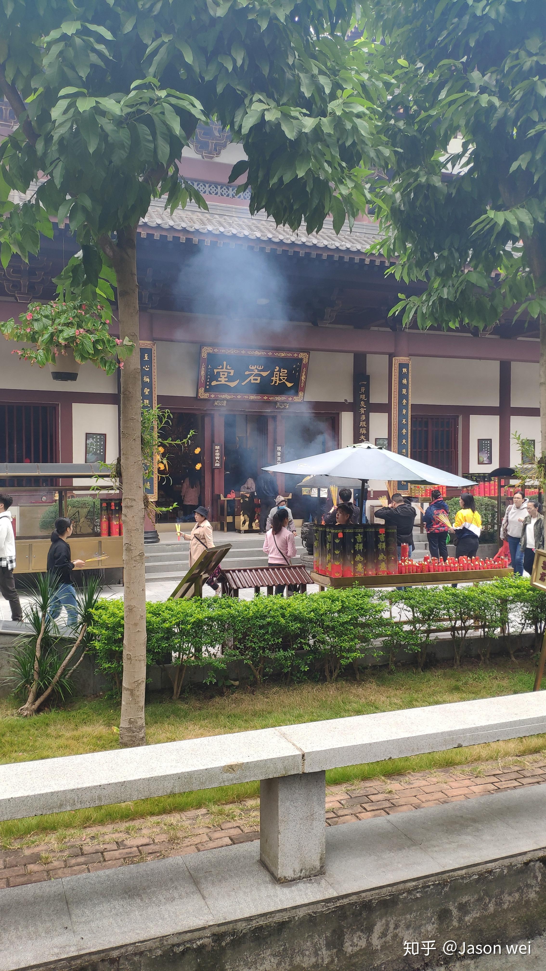 2019南宁青秀山观音寺拜佛