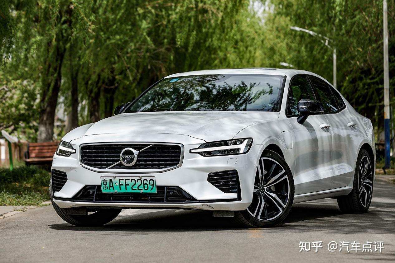 试驾沃尔沃s60t8recharge混动除了精致格调它还是维京海盗