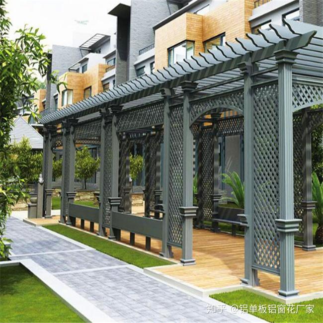 广东匠铝建材有限公司,定制镂空雕刻木纹铝合金葡萄架,型材方管焊接