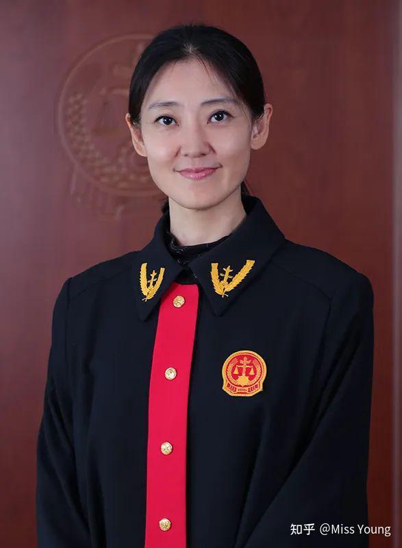 首位中国籍女法官,手持正义之剑,「杀」进联合国! - 知乎