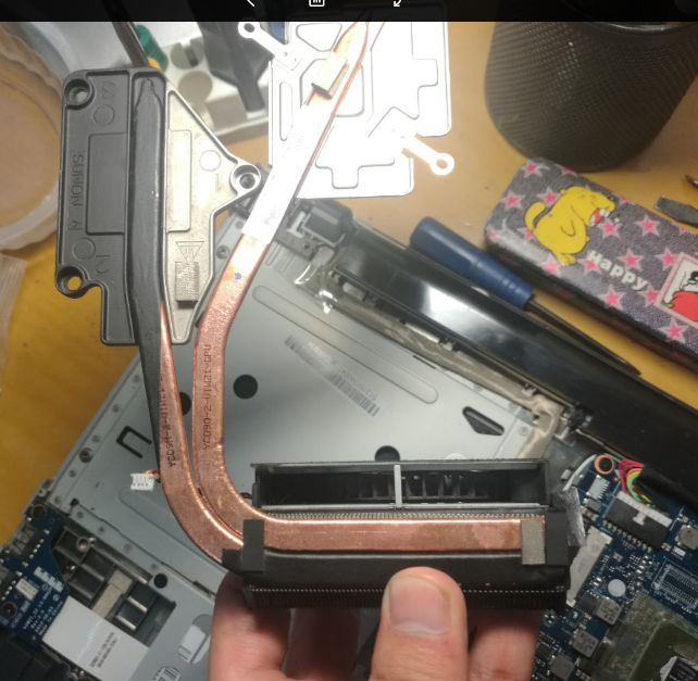 联想笔记本电脑z500除尘过程