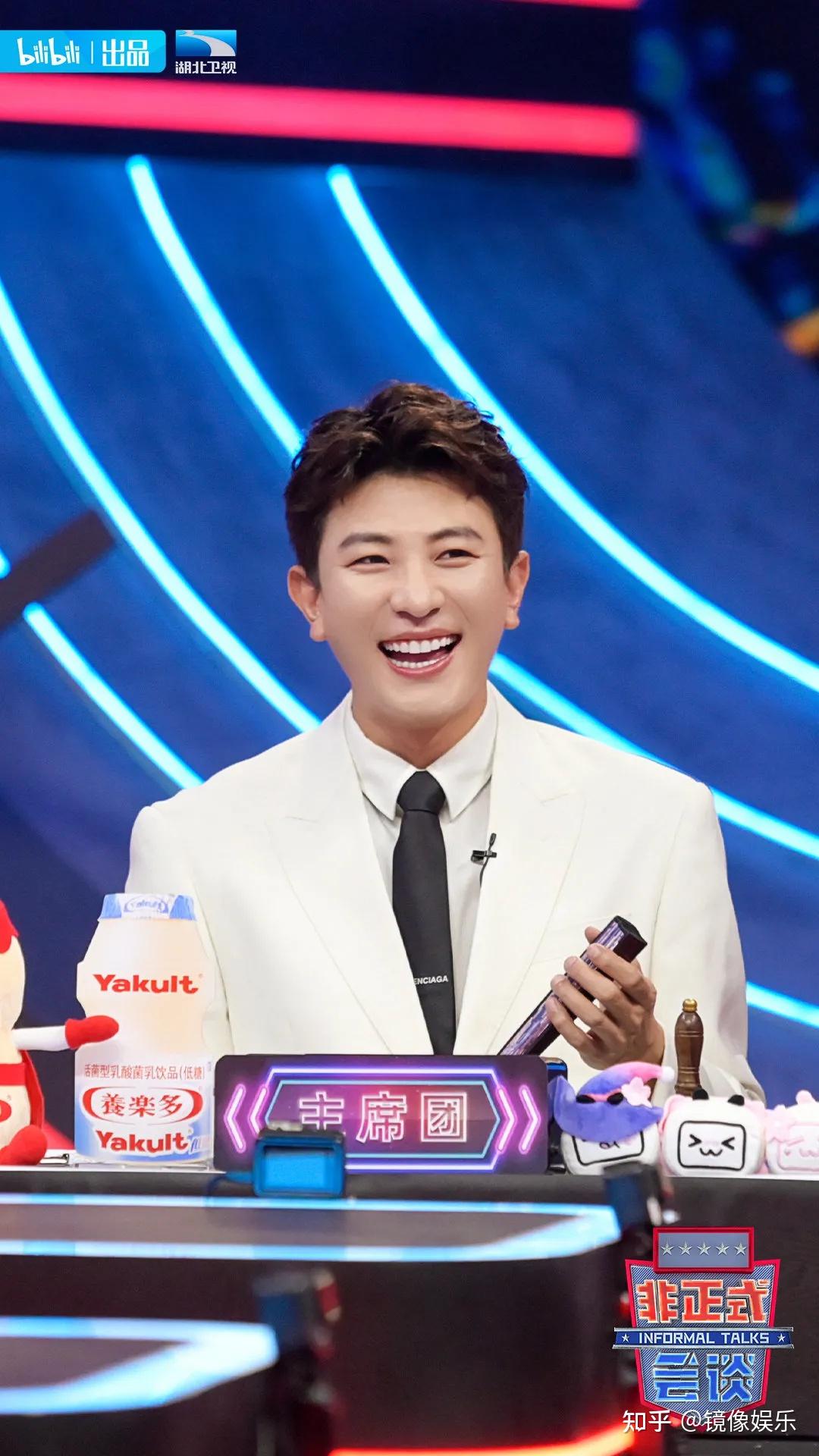 走过六年,豆瓣均分近9分的《非正式会谈》,如何保质保鲜?