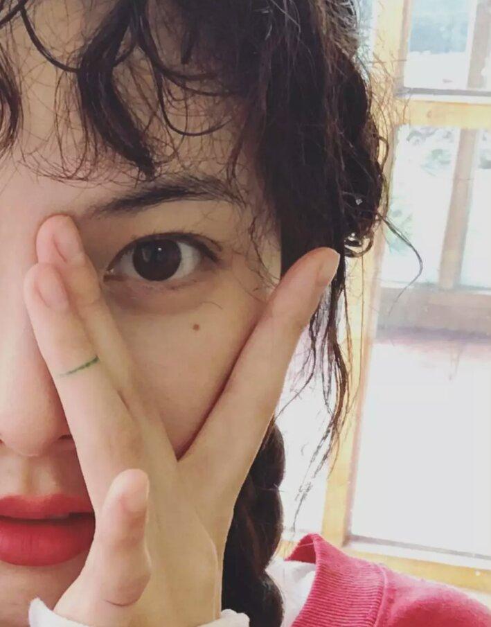 双生痣的女孩 v2-0729fc6d486aaf31bb9100937c2e30c9_r.jpg