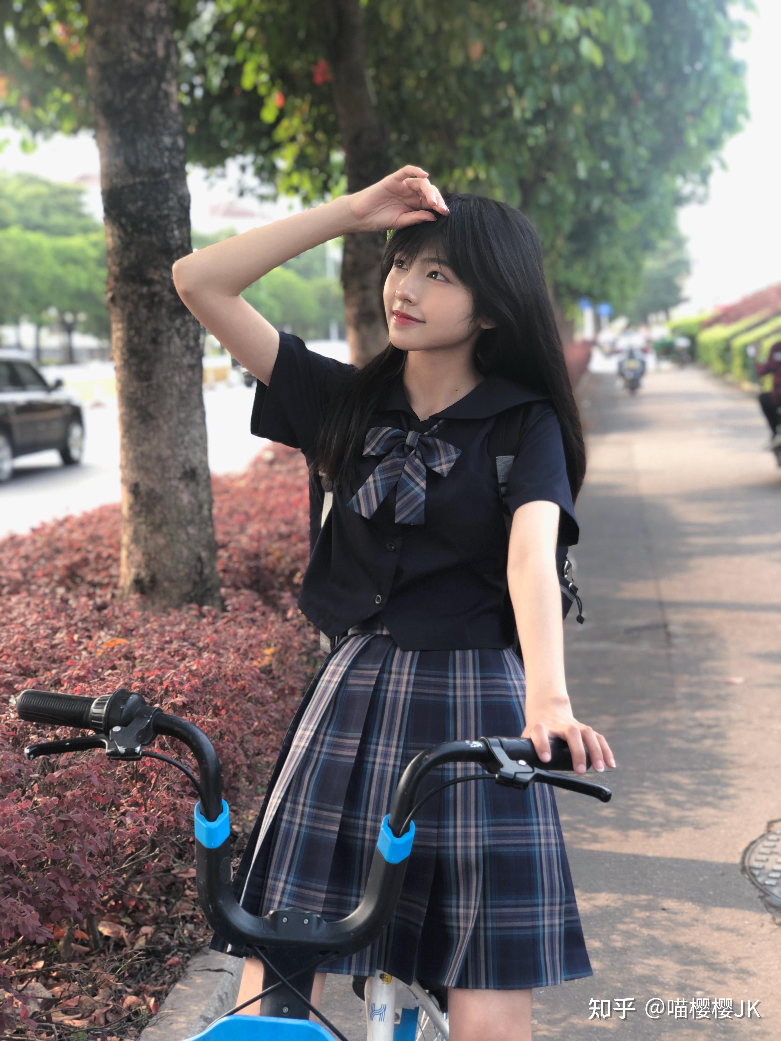 jk日常夏日校供青春感单车拍照