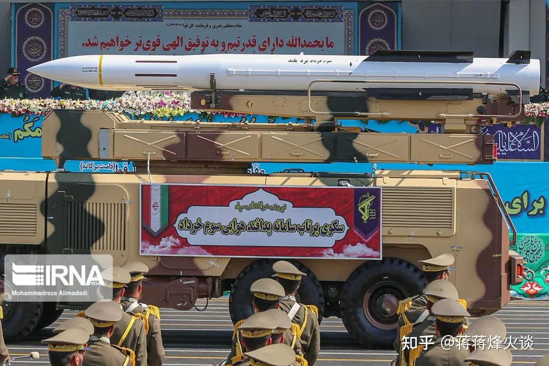 4米,重量约1吨,taer-3导弹射程100至200千米,射高27至30千米,导弹长6.