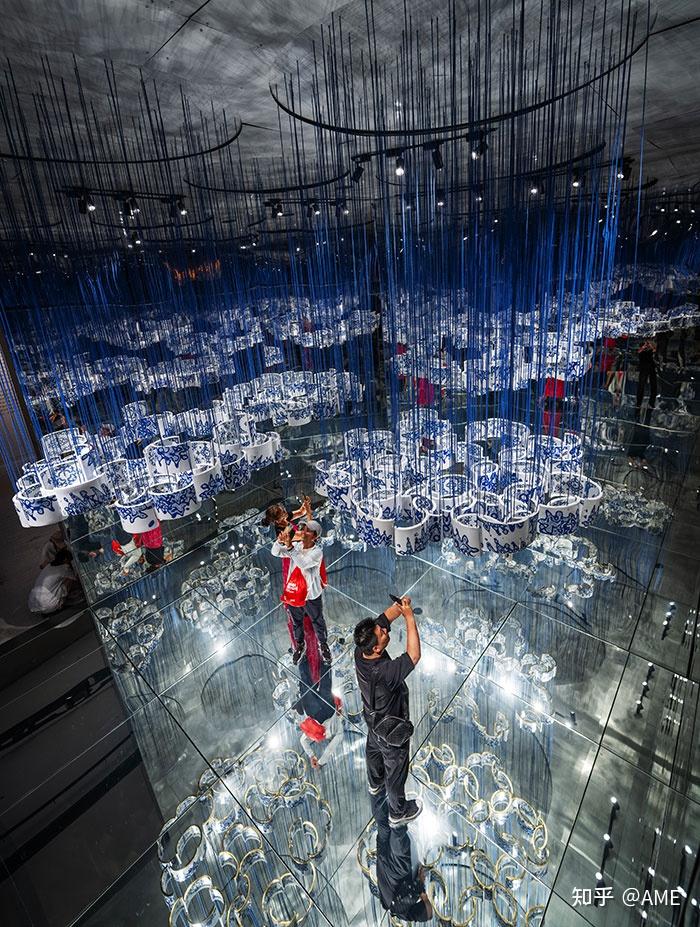 "朱乐耕艺术展"在中国工艺美术馆开幕:中国式视听艺术场景诠释"在传承