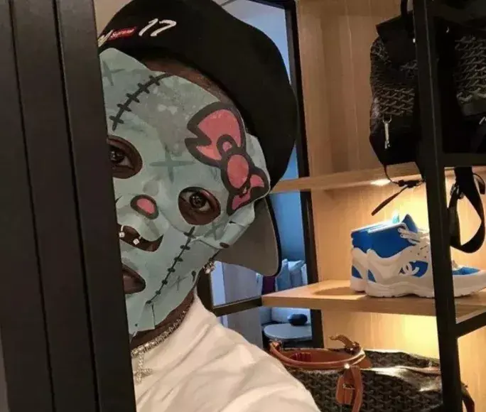 女友大秀身材,网友酸了! - 知乎