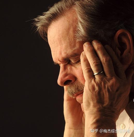 什么是两面综合症 v2-0820ed18f01fe83bfda1a12553f74049_r.jpg