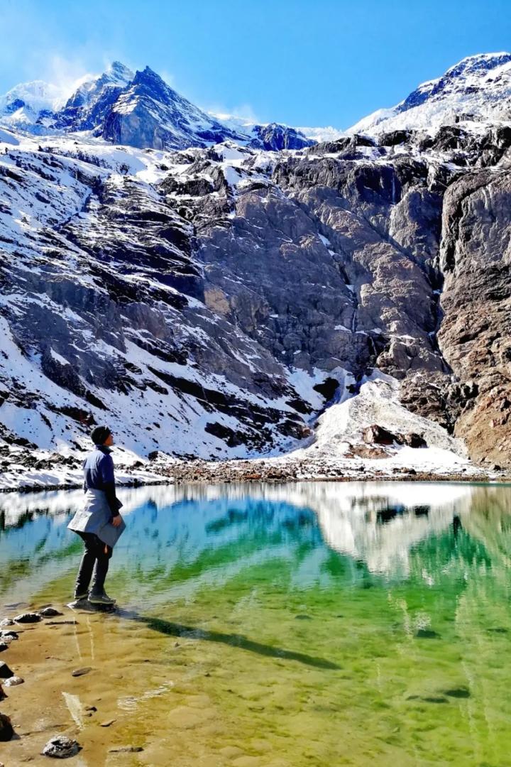 旅游文案怎么发布 v2-0846129f6741ffaf665c345030b863b7_r.jpg