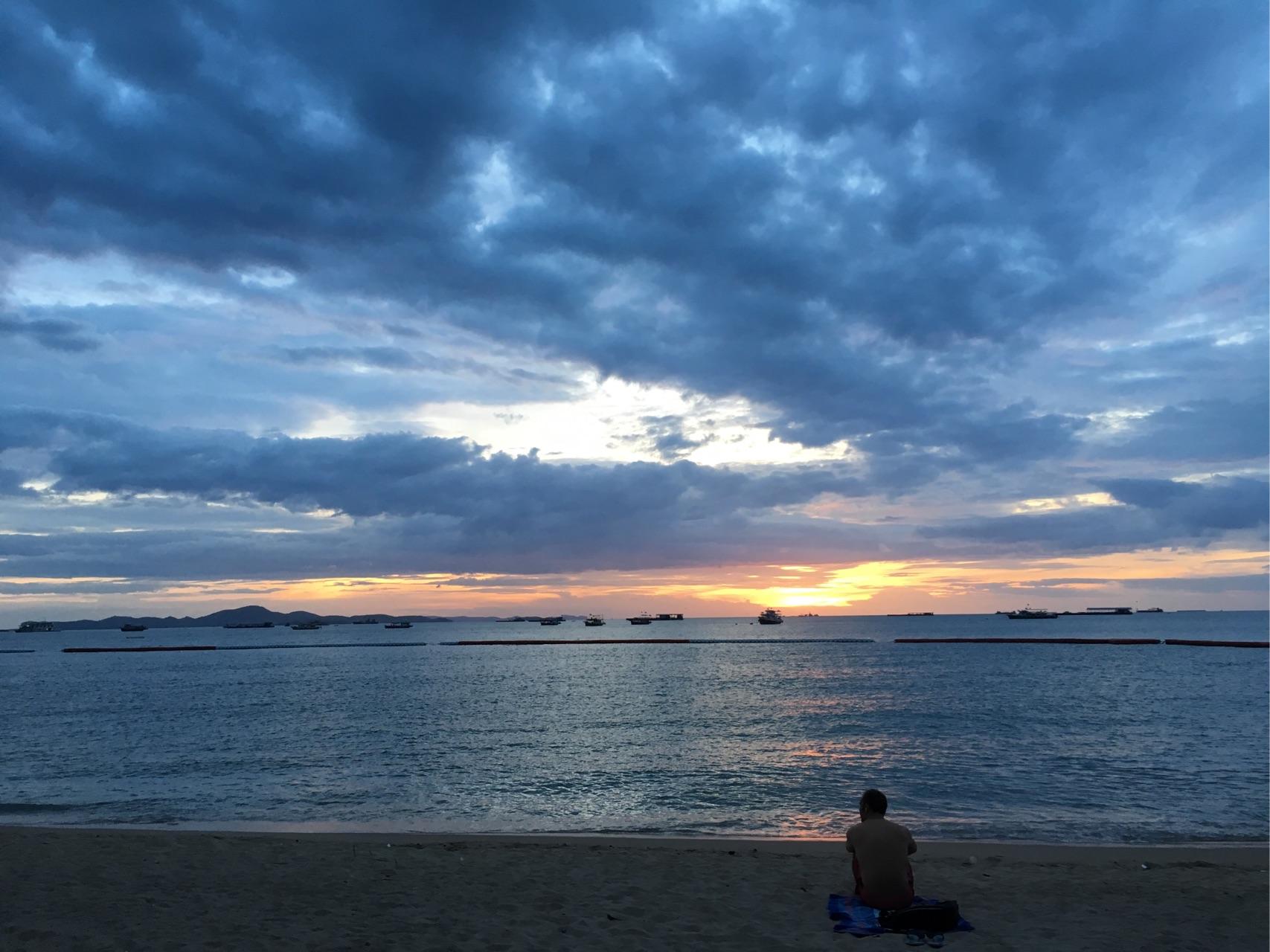 你最喜欢的背影照片是哪张