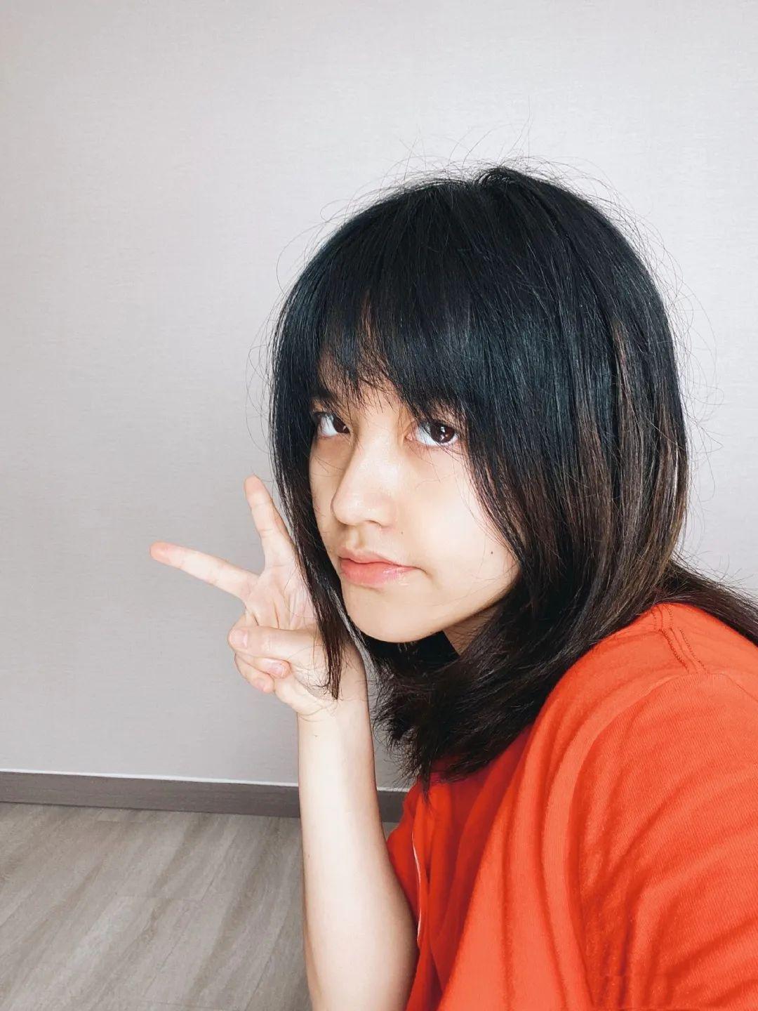 理科全省排名第24名(李丞汐原名曾霜旖)李丞汐以理科裸考669进了北大