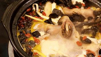 火锅必点菜top10里,黑木耳究竟有什么魅力?