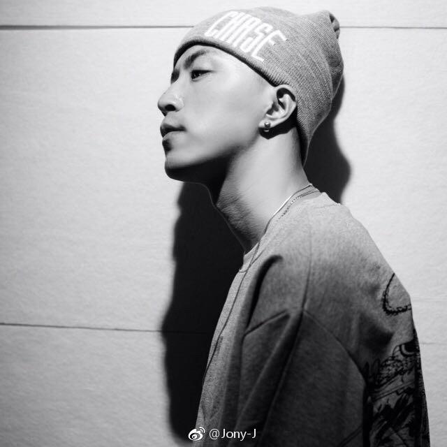 有人知道说唱歌手Jony J吗?对他的歌有什么评