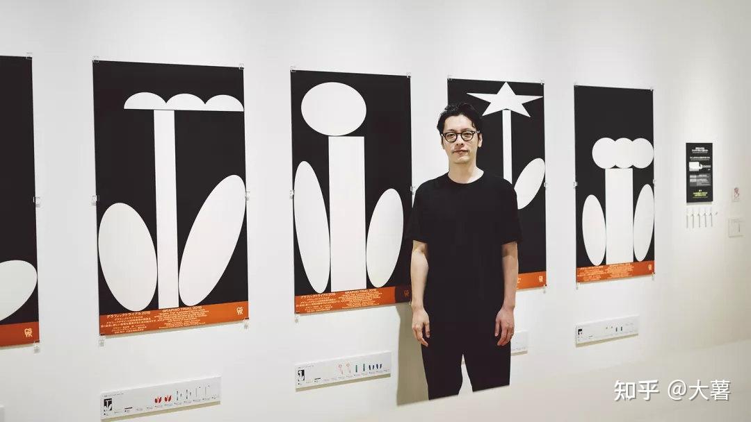 高田唯丑排版丑字体丑设计引领了一股新风潮新丑风