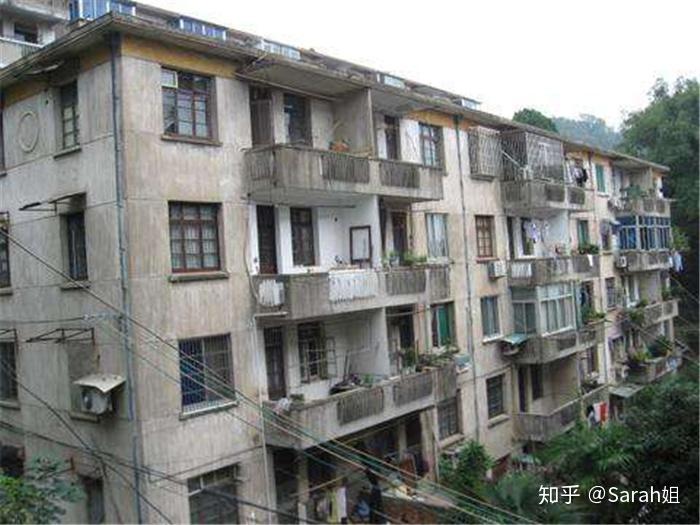 2000年代:这样的房子越来越多了2020年代:现在的房子是这样6.