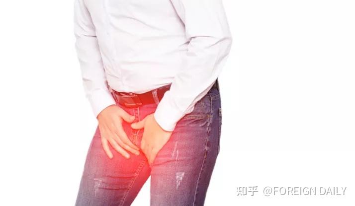 小哥腹股沟疼暴脾气上来竟自宫了冲入下水道再也找不回来