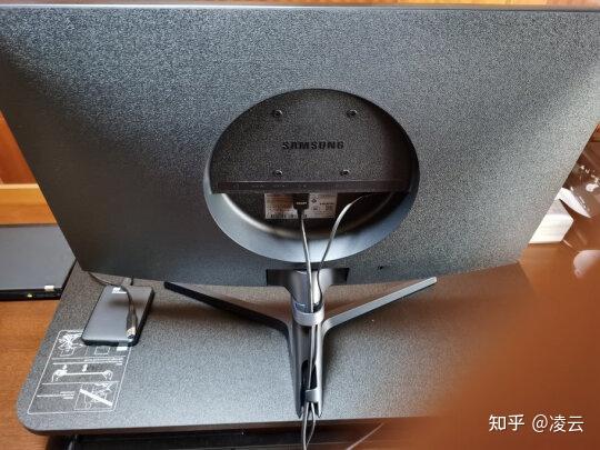 三星u28r550uqc整个显示器,如果算上底座支架的话,它的毛重有7.