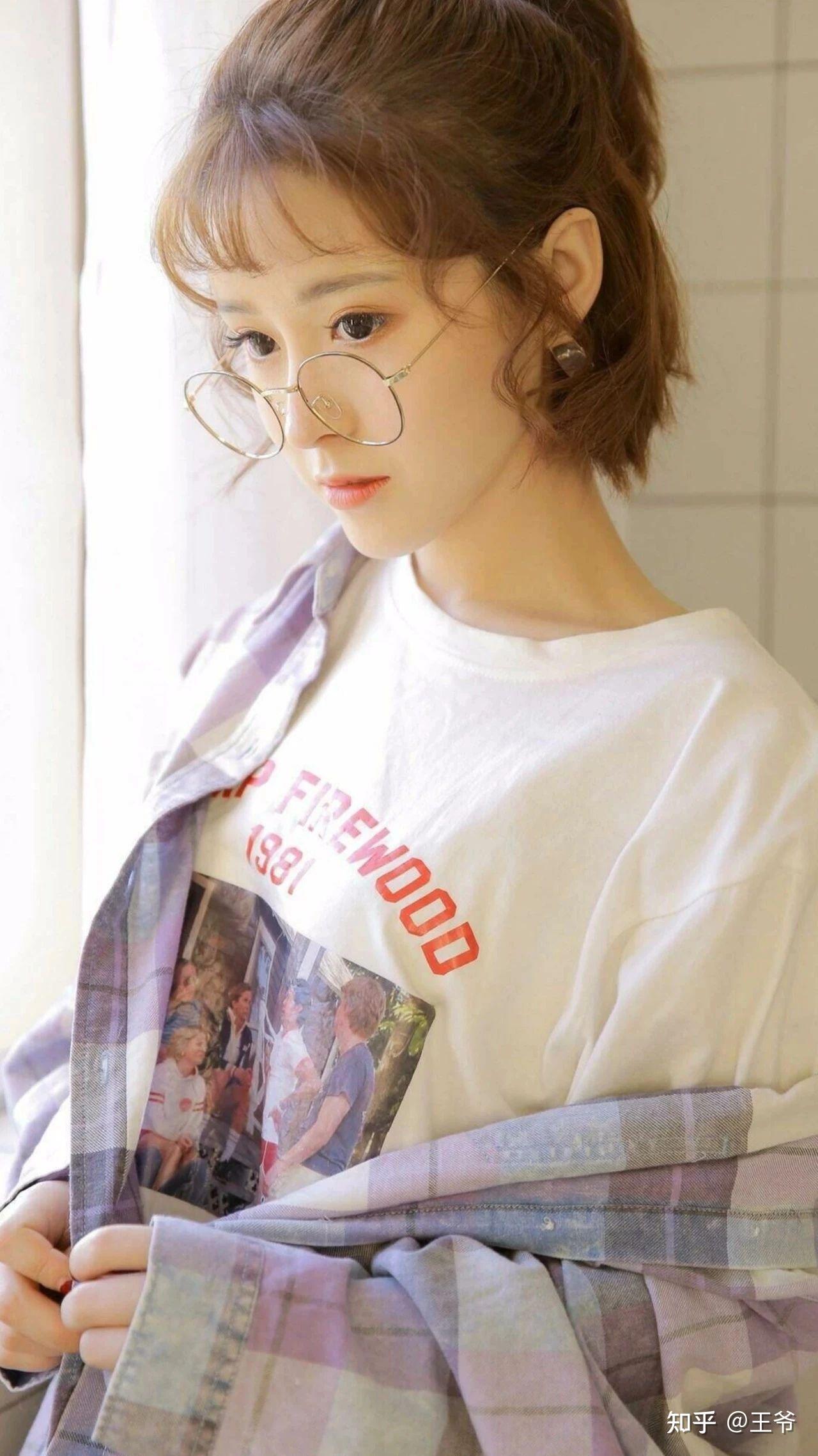 壁纸最美小姐姐高清