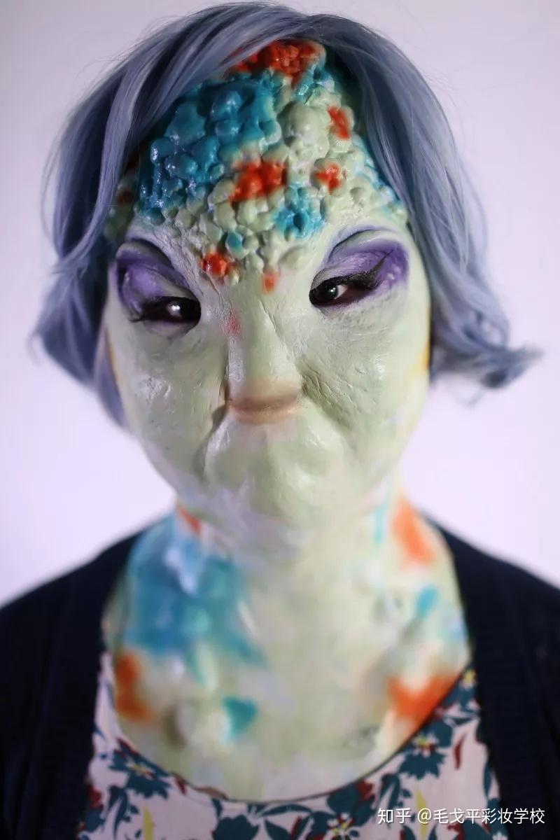 分享一组神奇的特效化妆作品化完妆简直像换了个头