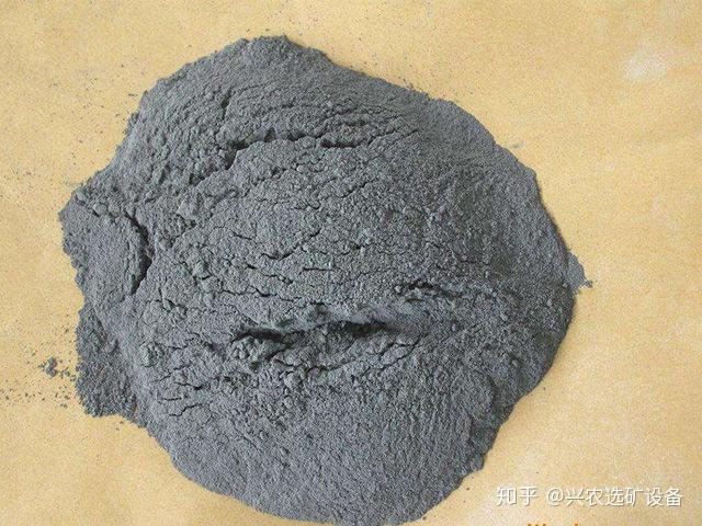 通过对铝灰中氮化铝的深度水解使转化为氢氧化铝和氨,氨经吸收制得