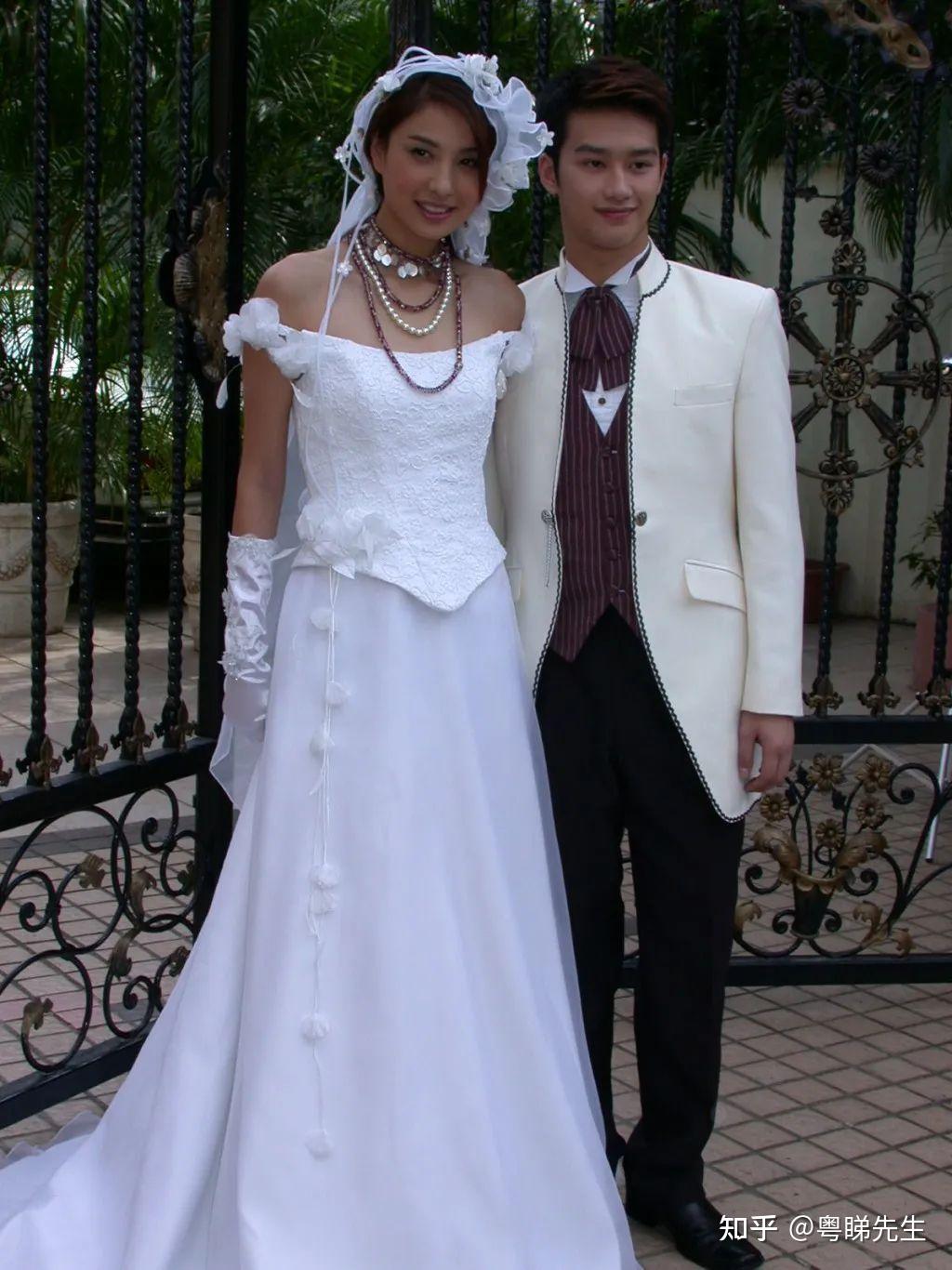 40岁前英皇艺人转做地盘工人现残样曾脚踏两条船被骂渣男