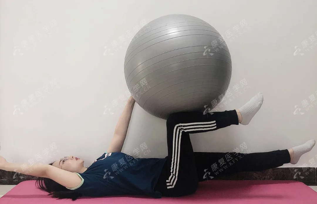 腹型肥胖,腹肌无力,骨盆问题,你是哪种小腹凸出?