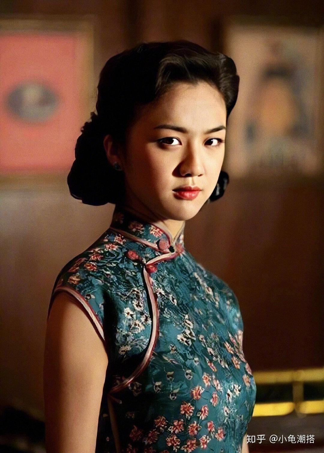 旗袍配什么样的耳钉 v2-0b22ab773d196dfd9810b19f63761ece_r.jpg