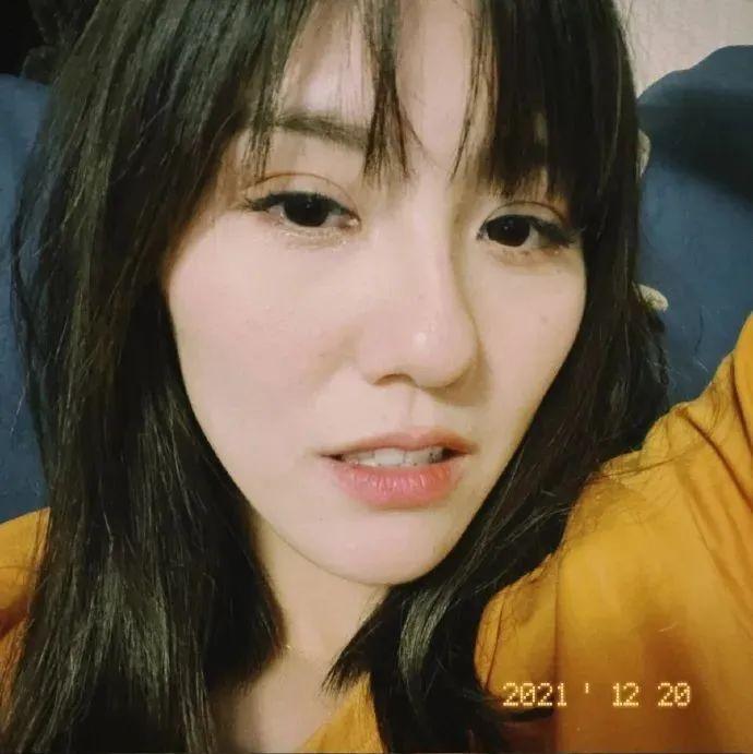 赢德人物看香香的日常品味当下生活拥抱新的一年