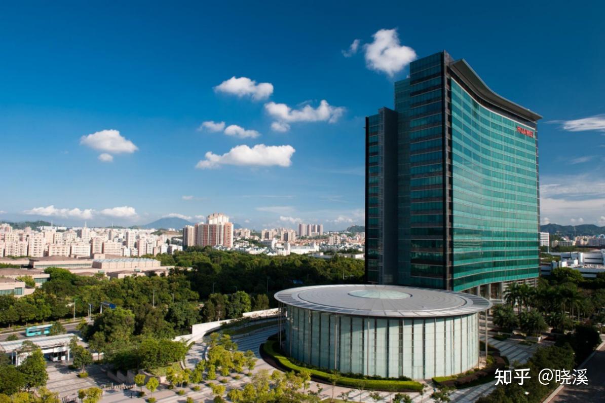 フォスター＋パートナーズによる、中国・深センの高層ビル「DJI Sky City」をドローンで撮影した動画。“国境のない革新”という理念の成型 ...