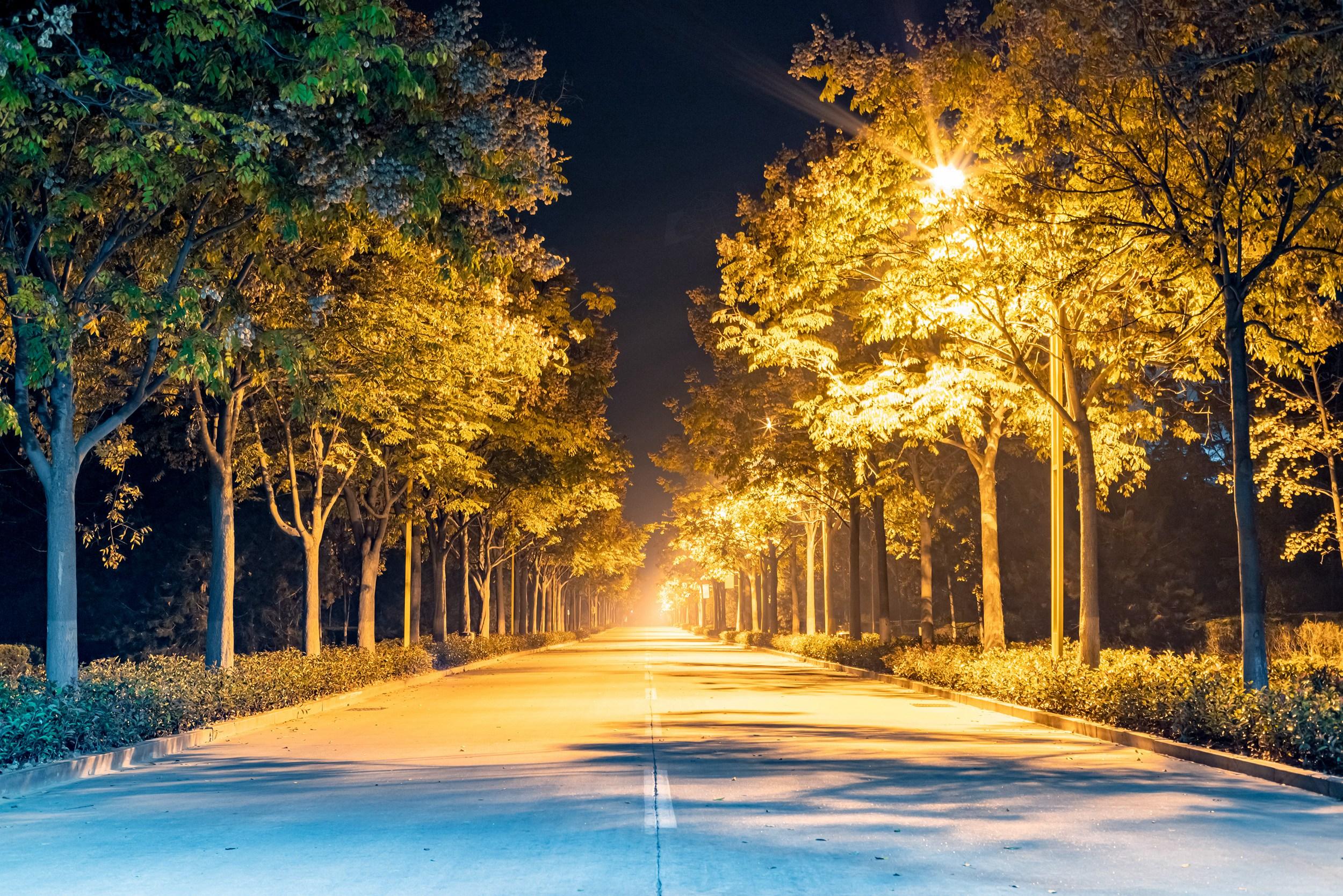 今天带你去看夜幕下鲁南制药的流光溢彩
