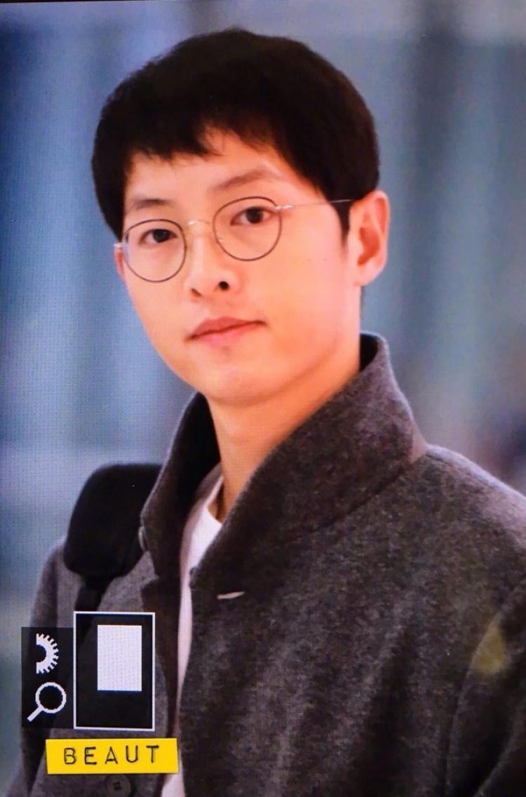 宋仲基素颜没眉毛修眉瞬间成男神和鹿晗比眉毛不自然