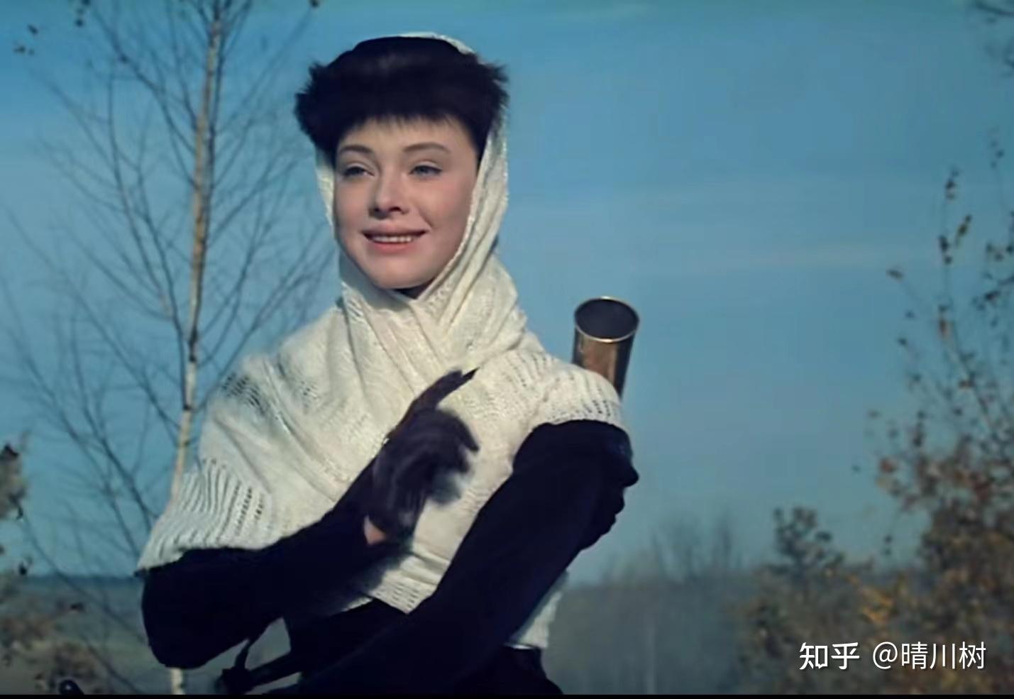 战争与和平娜塔莎美丽少女成长为俄国大妈