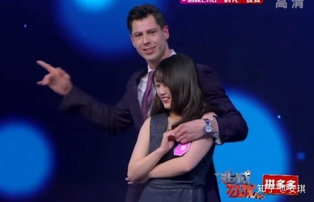 非诚勿扰:国外帅哥受追捧,女嘉宾竞相秀舞蹈,连吴帆都动心了!
