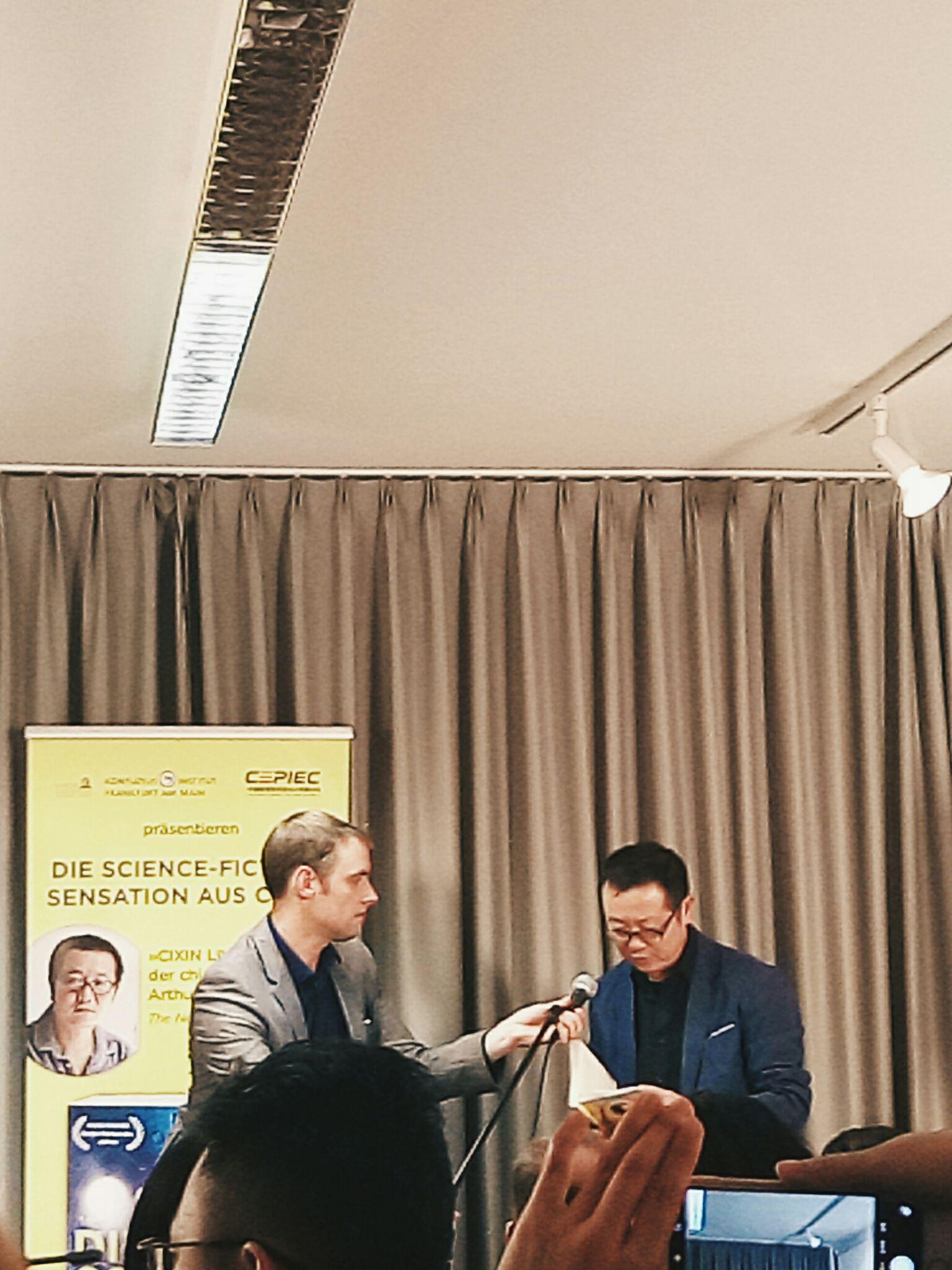 如何评价《三体》第三部中的程心? - 噜噜的回