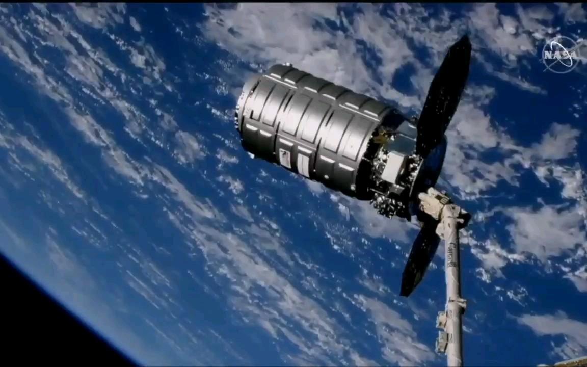 这是天鹅座宇宙飞船,它即将抵达国际空间站