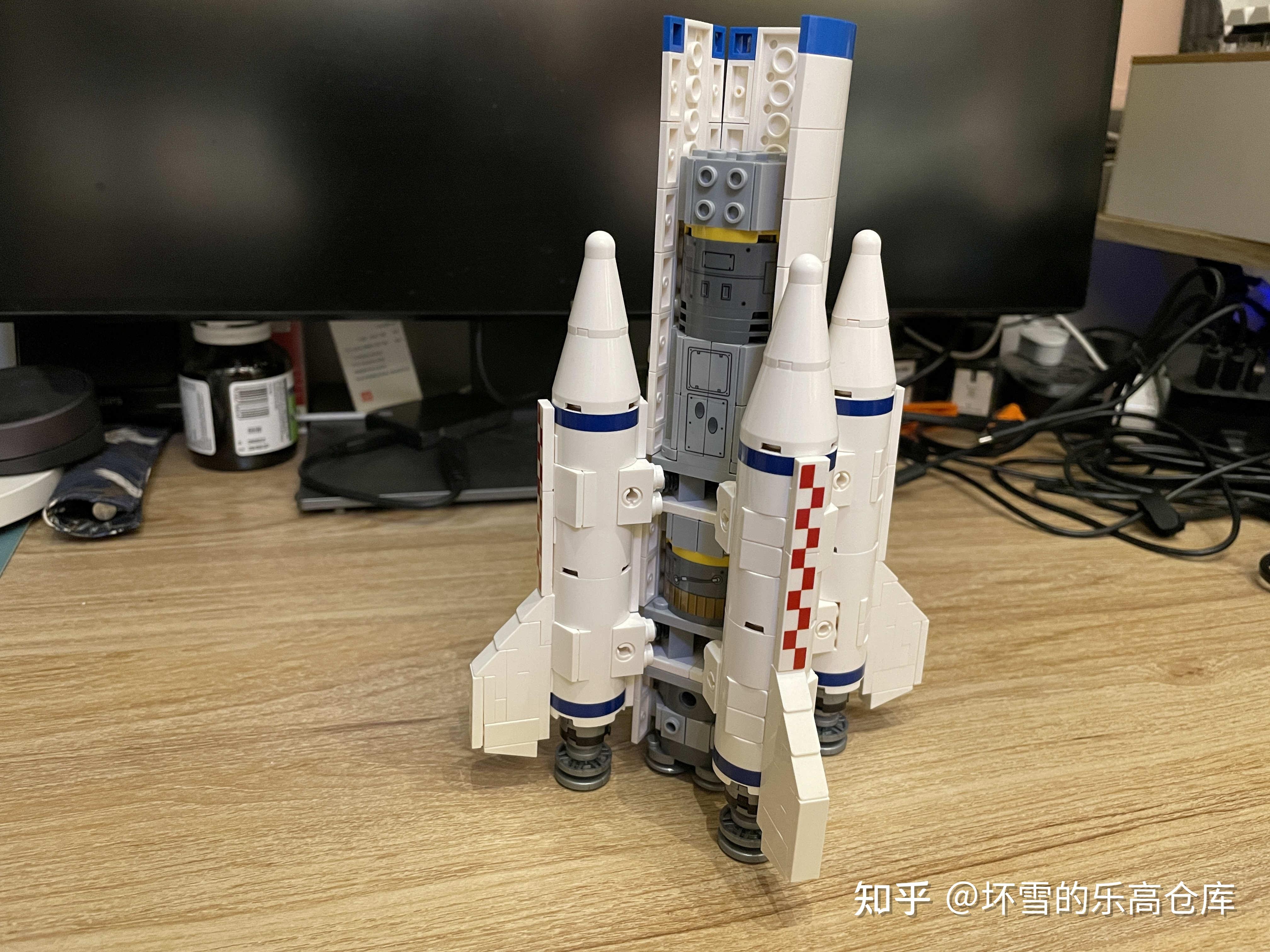 我们的目标是星辰大海——森宝长征二号f运载火箭评测