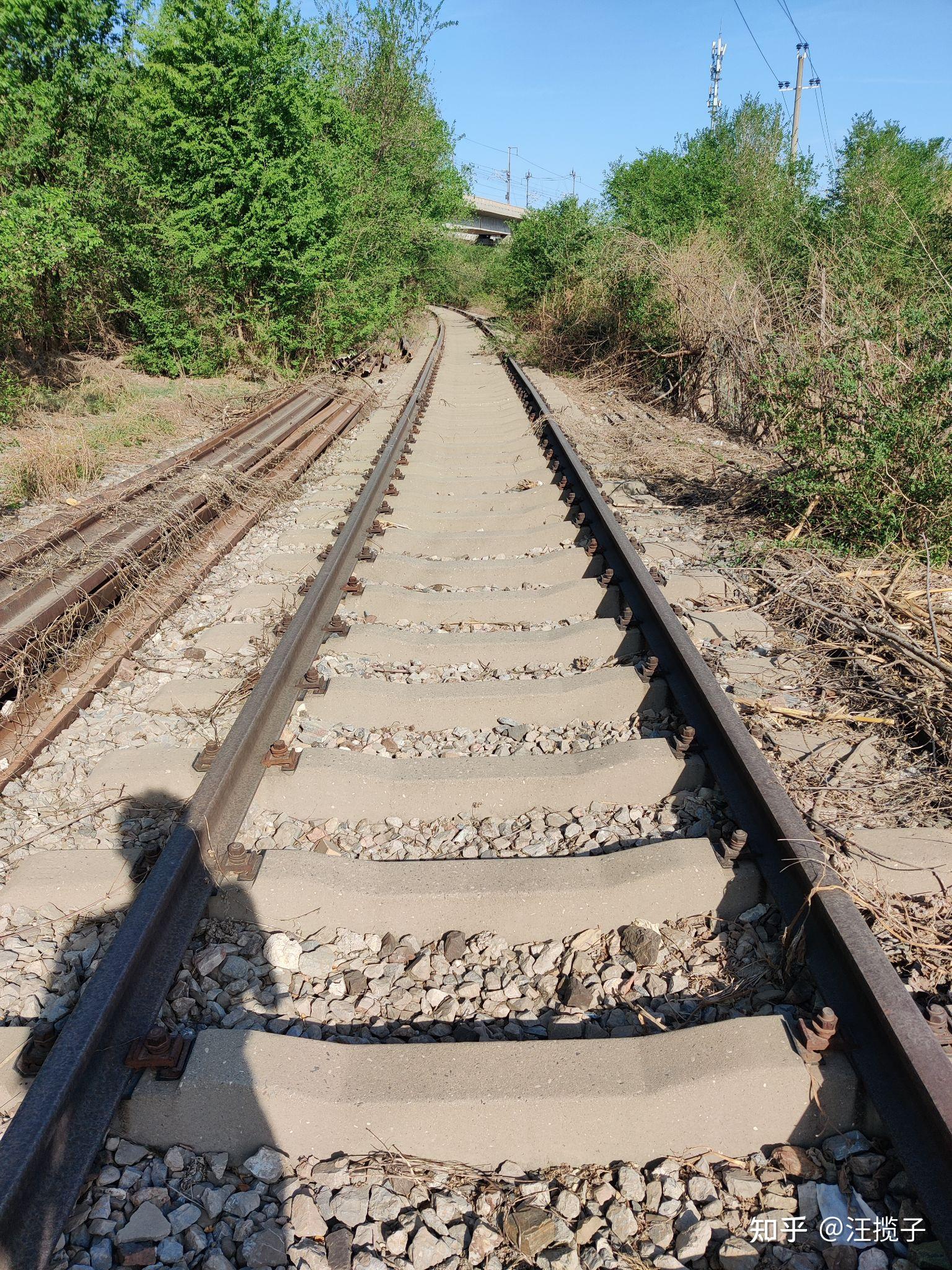 黄良线黄村良乡铁路粗探