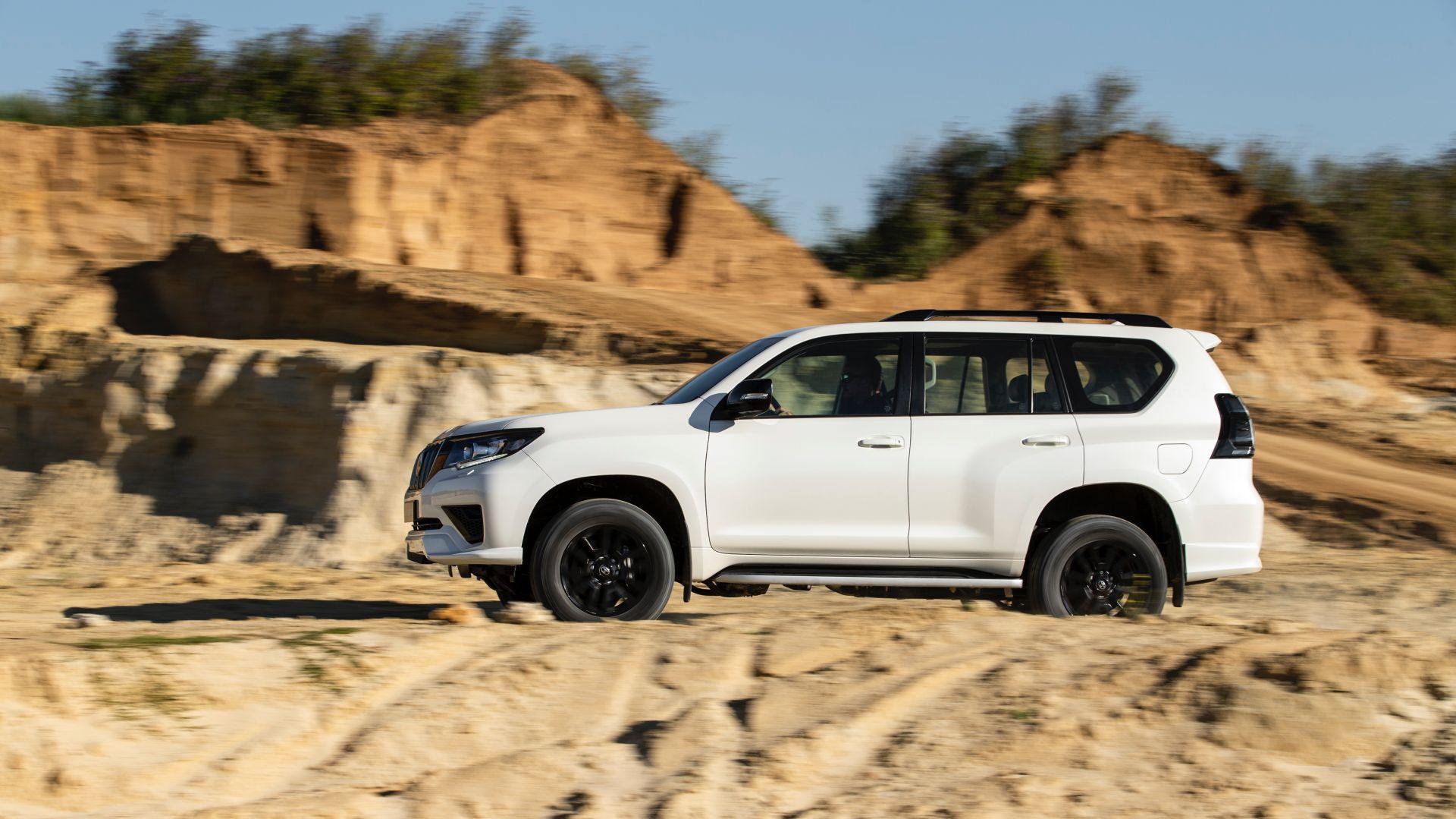 搭载25l配cvt外观更霸气2021款普拉多亮相