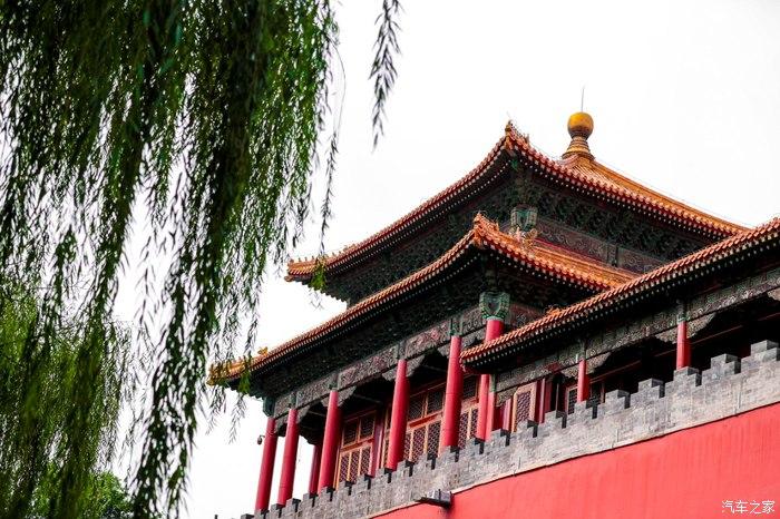 奔驰glb45后包围毕业,遇见紫禁城中最可爱的女孩 - 知乎