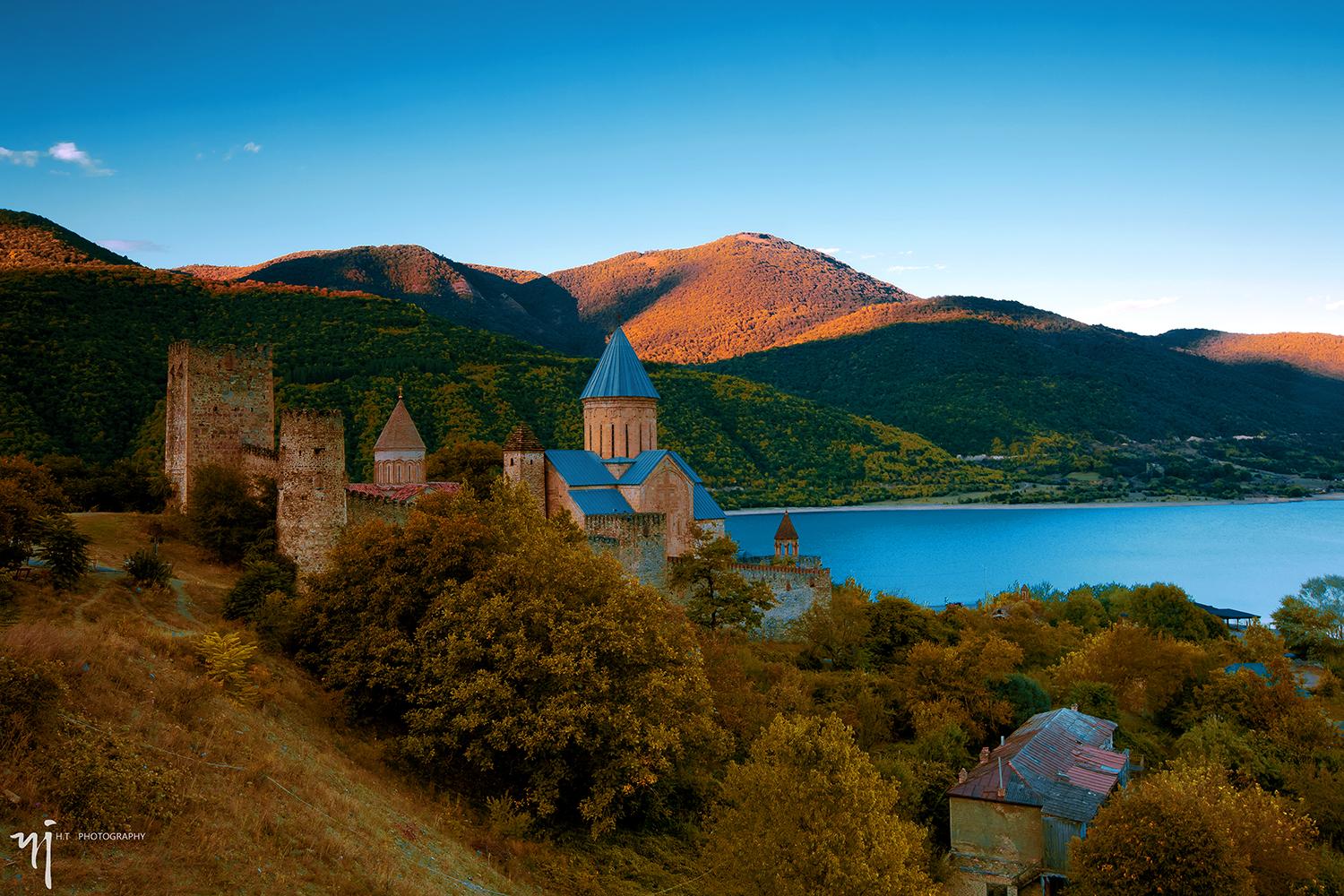 行摄格鲁吉亚ananuri城堡