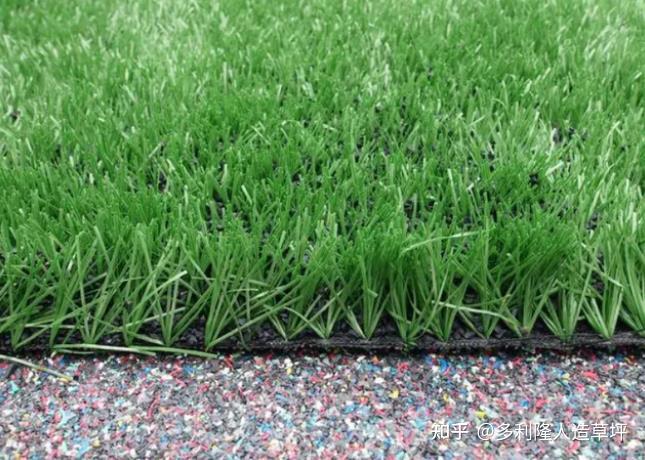 传统充砂人造草坪施工步骤