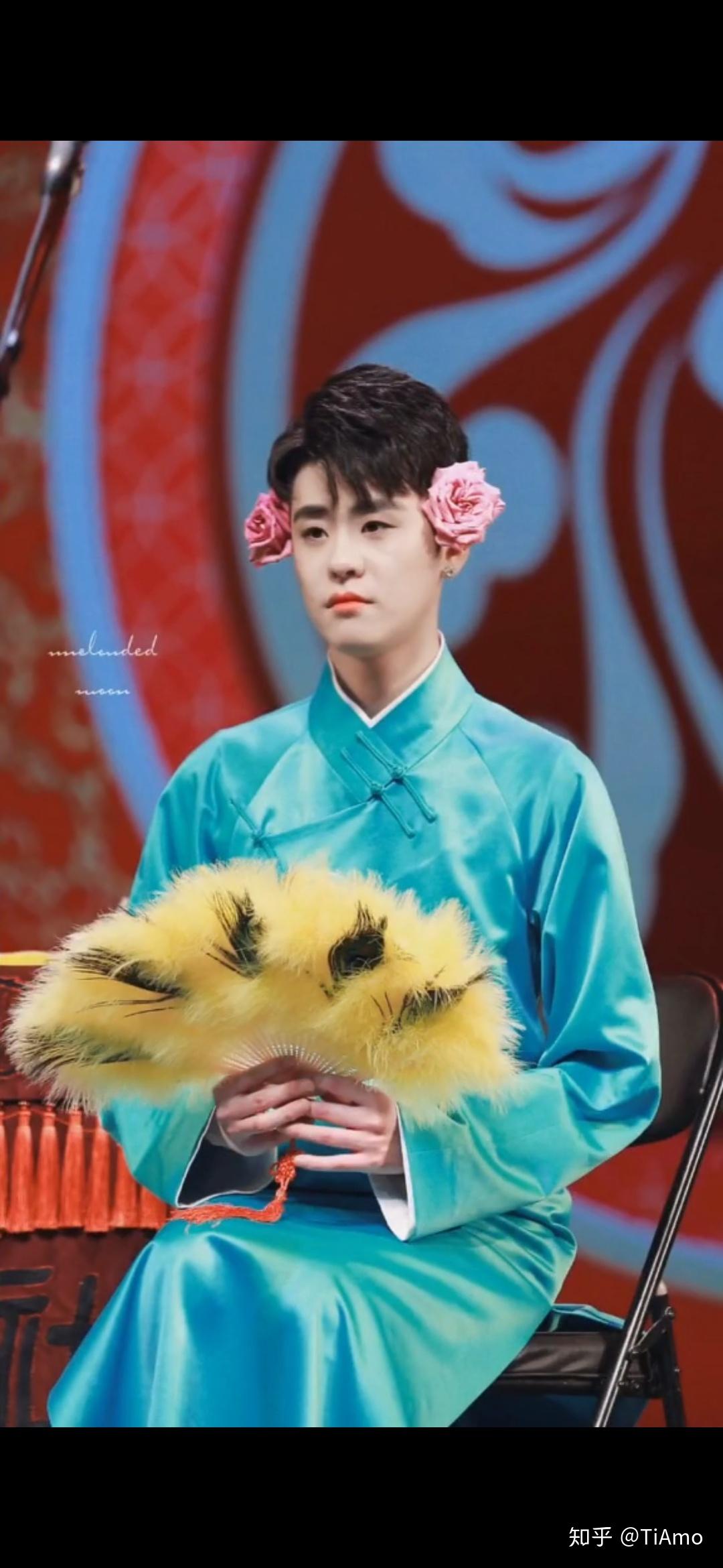 有姐妹给我分享一波德云社角儿们的绝美图片的吗四百多个lym都