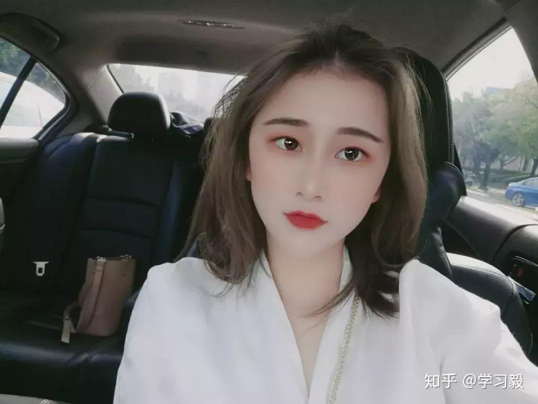 蝶恋主播李梦瑶