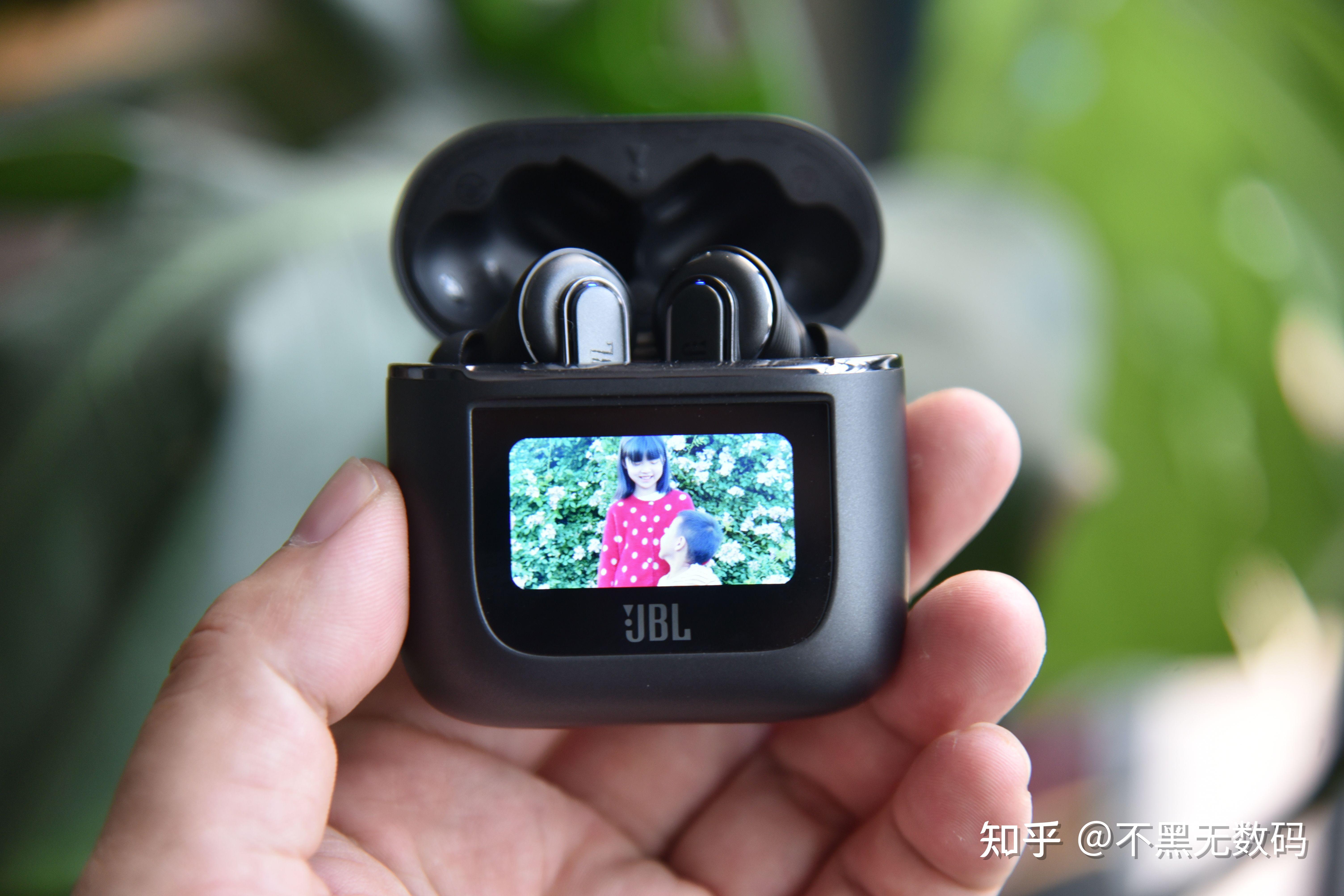 首款全彩触摸屏降噪耳机,jbl tour pro2上手,音质旗舰玩法多 - 知乎