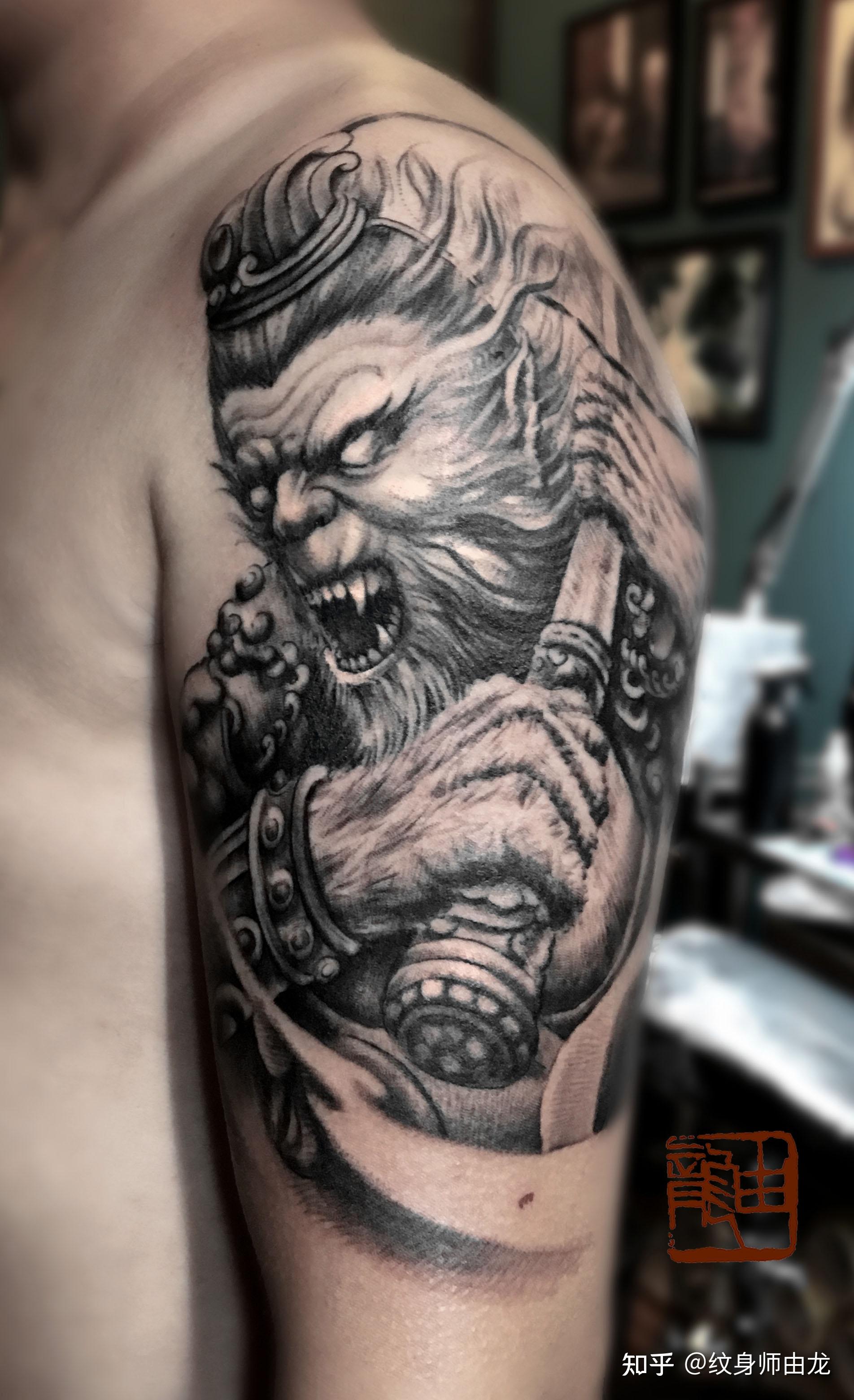 大臂孙悟空纹身图案大臂艺妓纹身图案大臂沙漏纹身图案大臂孙悟空纹身